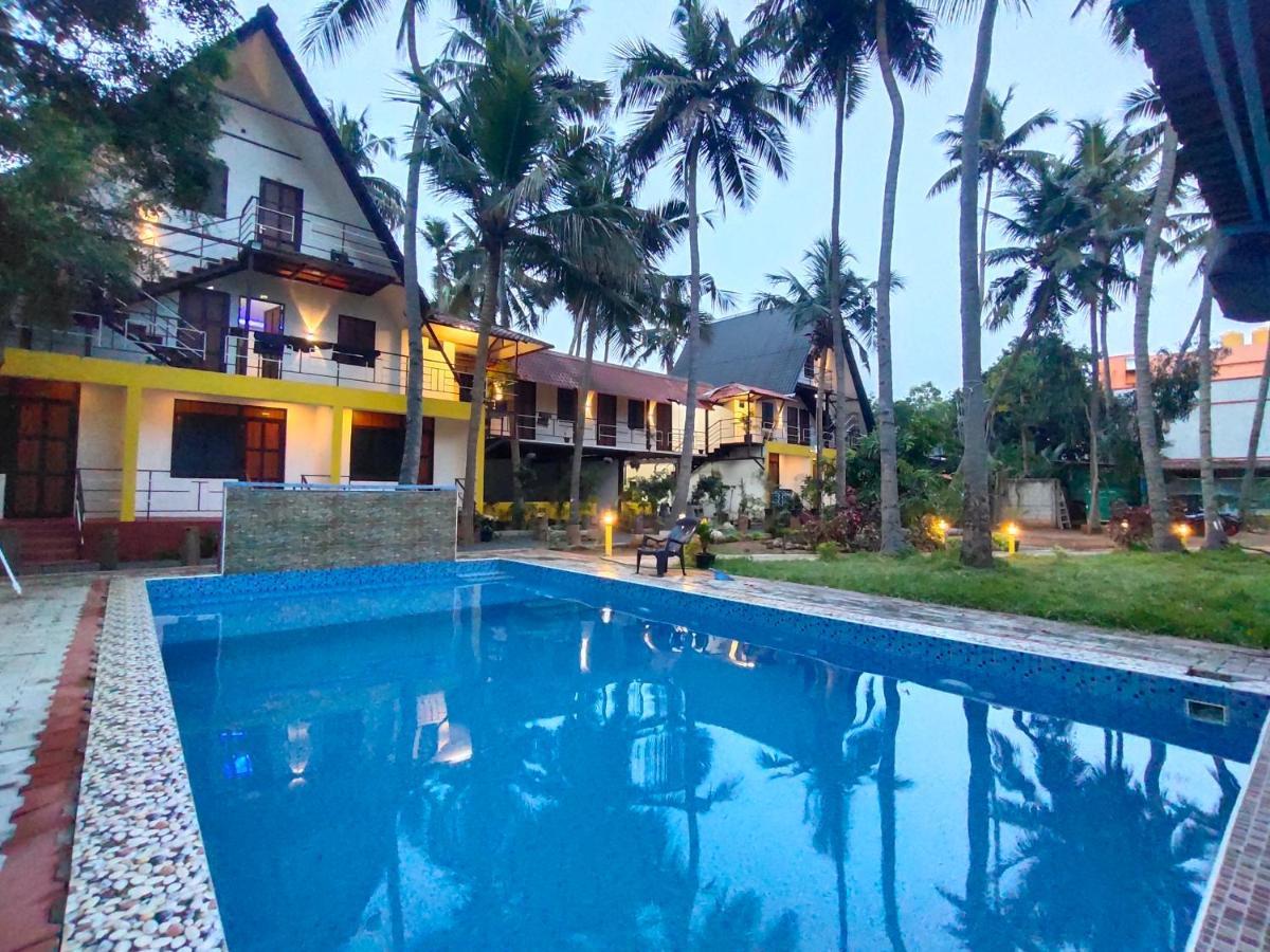 Pv Cottages Serenity Beach ポンディシェリ エクステリア 写真